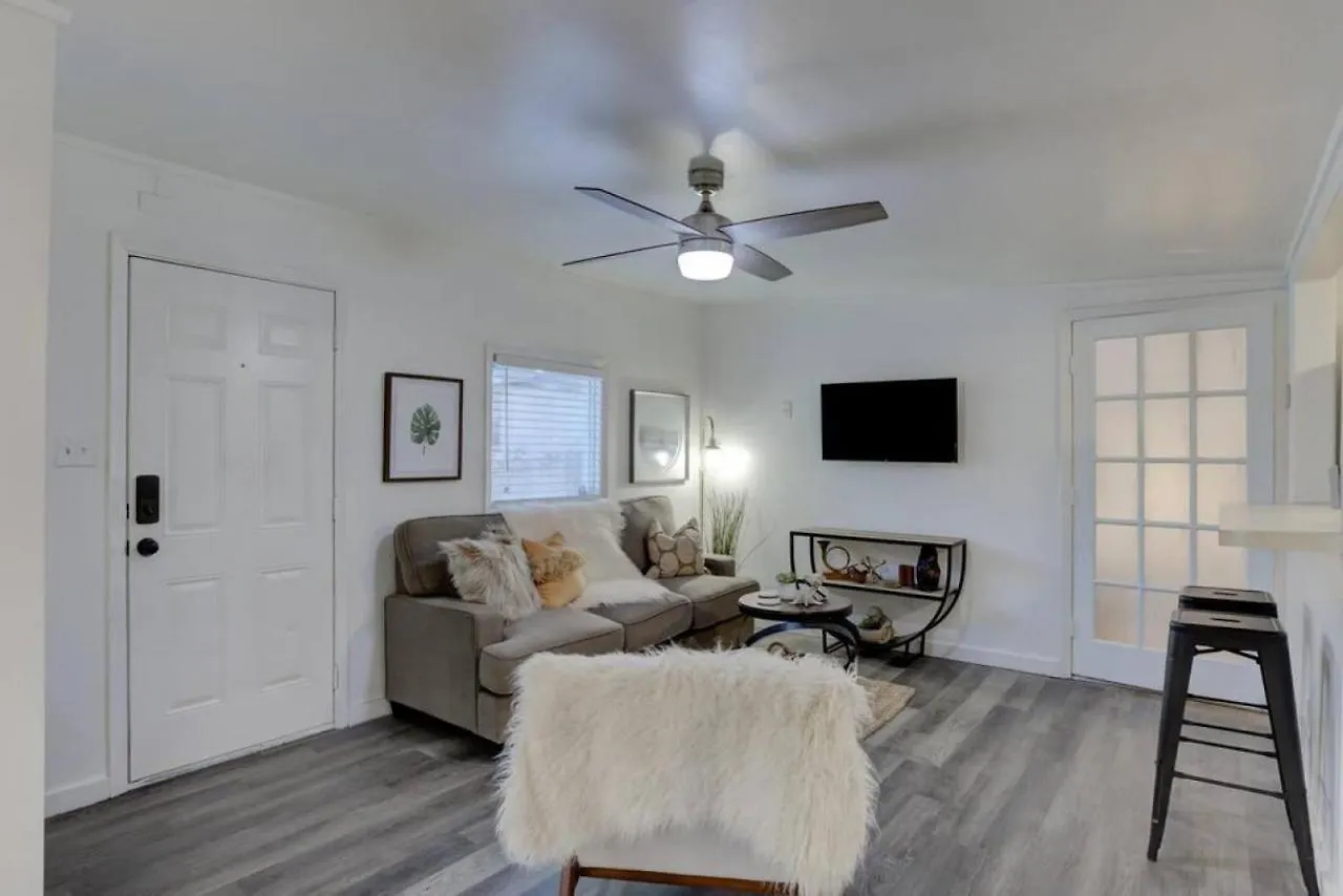 Best Historic Retreat Home In Midtown Memphis Ferienhaus